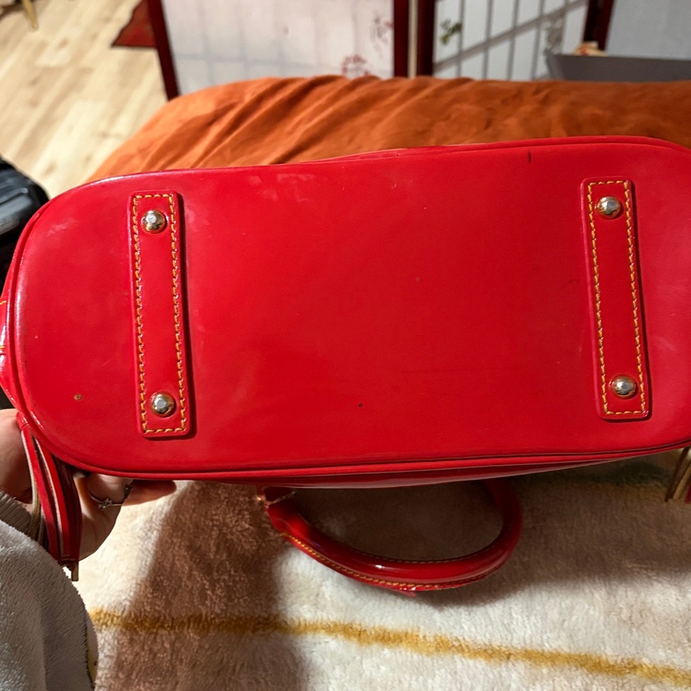 Red plaid Dooney & Burke handbag - Picture 4 of 8